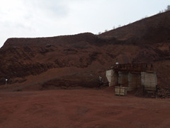 火山石矿山333.jpg